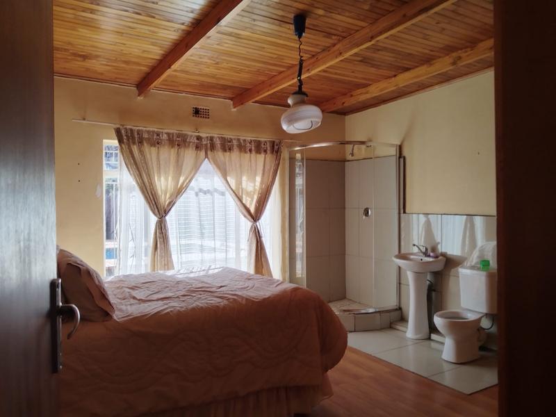 To Let 5 Bedroom Property for Rent in Kuruman Northern Cape